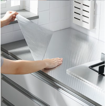 Rollo de Papel Aluminio Adhesivo Impermeable para Cocina (5 Metros)