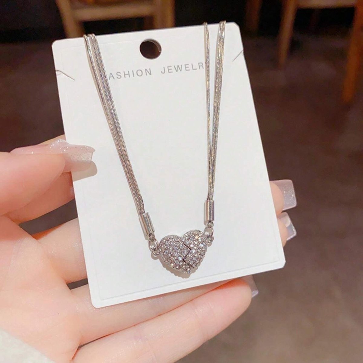 Collar de Corazon Magnético con Zirconias - Muy Moderna Uruguay
