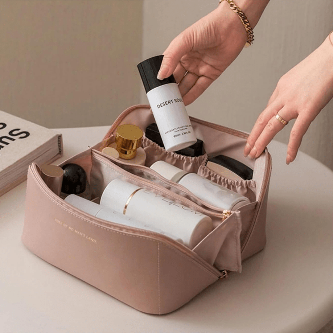 Neceser de Cuero Sintetico Con Varios Compartimentos - Muy Moderna Uruguay