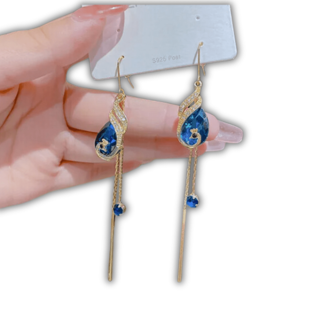 Caravanas Enchapadas En Oro 18K - Pavo Real Con Cristal Azul - Muy Moderna Uruguay