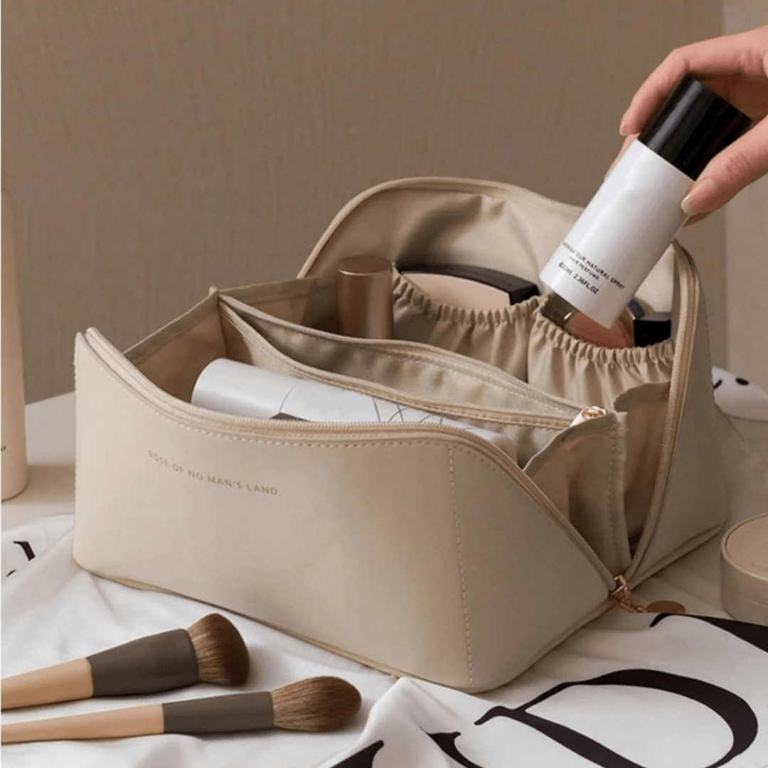 Neceser de Cuero Sintetico Con Varios Compartimentos - Muy Moderna Uruguay