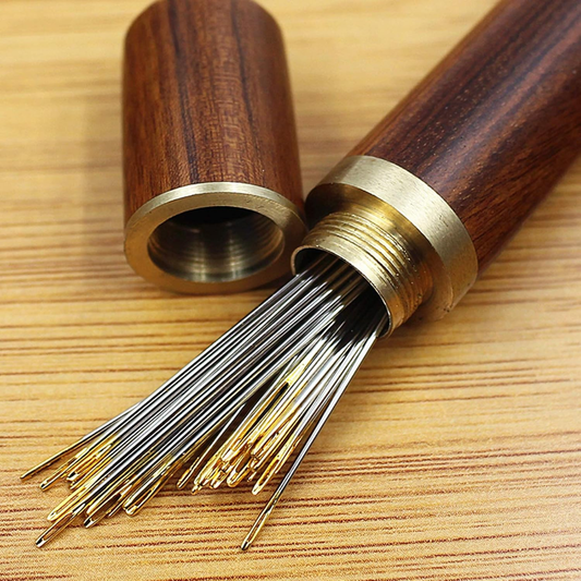 Set 30 Agujas Autoenhebrantes con Estuche de Madera