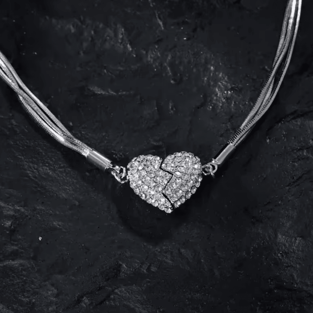 Collar de Corazon Magnético con Zirconias - Muy Moderna Uruguay