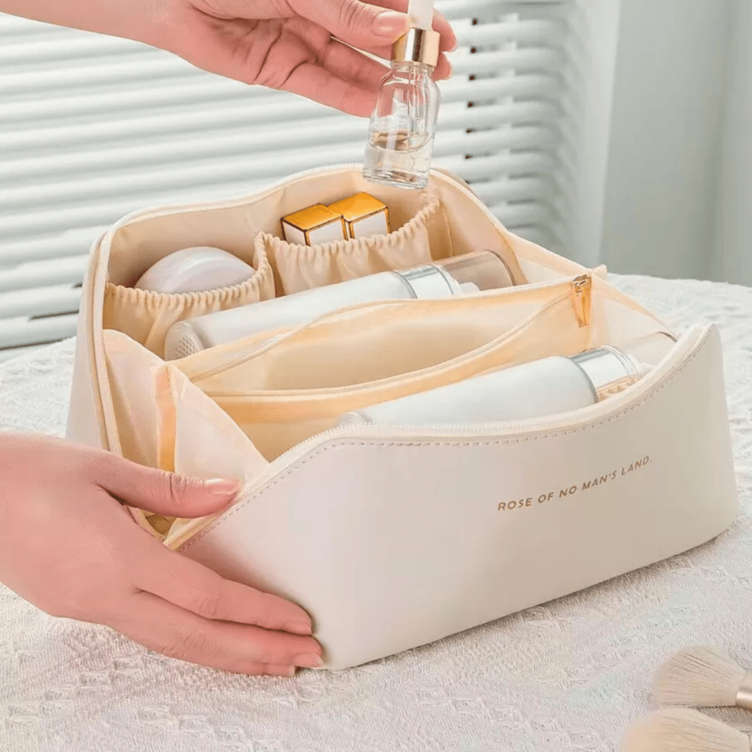 Neceser de Cuero Sintetico Con Varios Compartimentos - Muy Moderna Uruguay