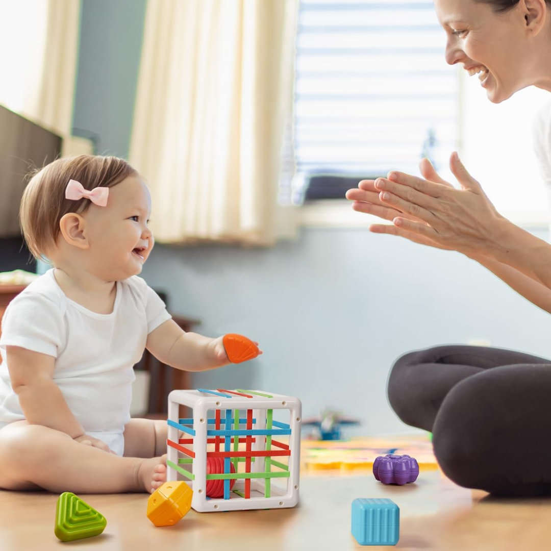 Cubo Didáctico Montessori con Formas de Encastre