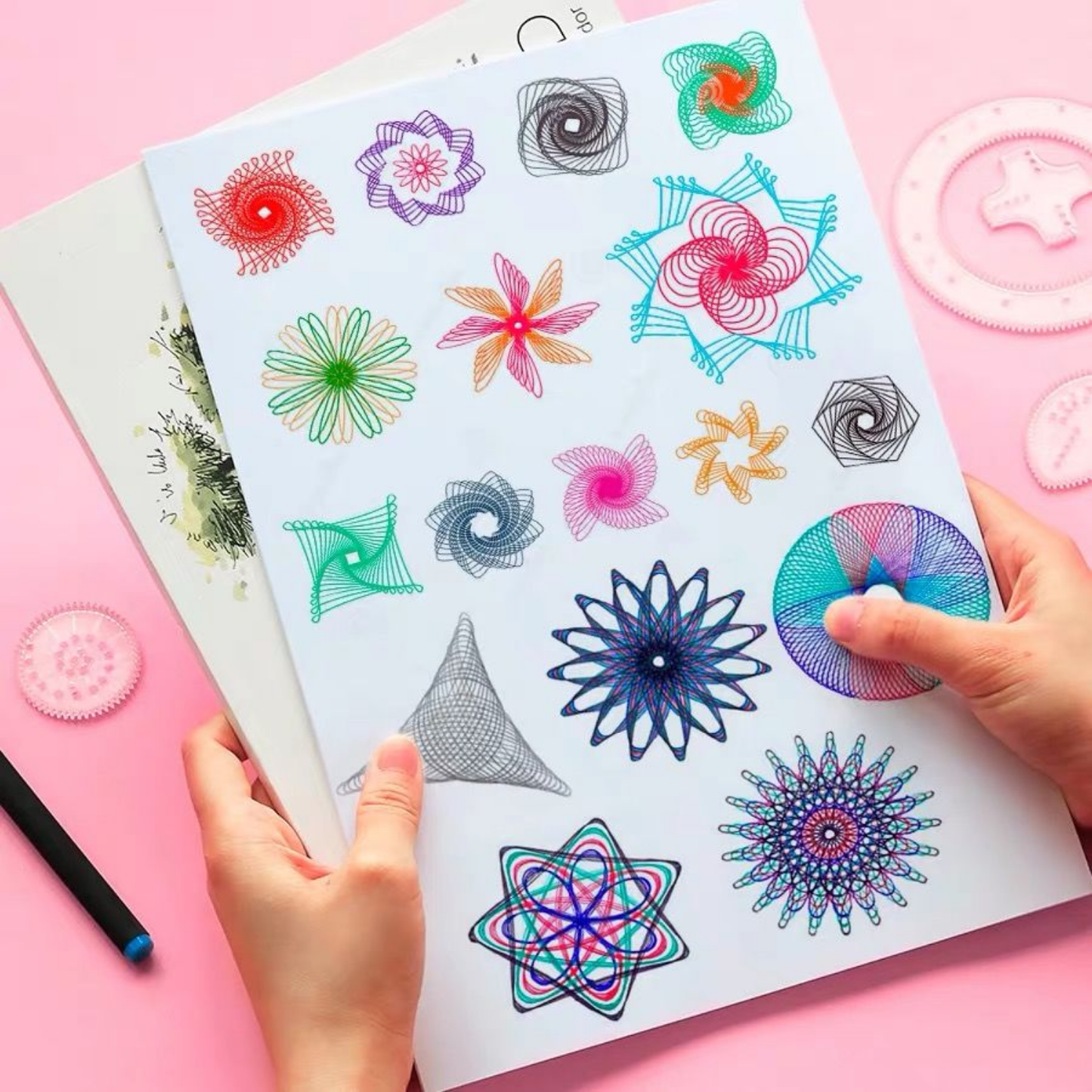 Kit De Dibujo Espirógrafo 22 Piezas Engranajes Juguete Educativo