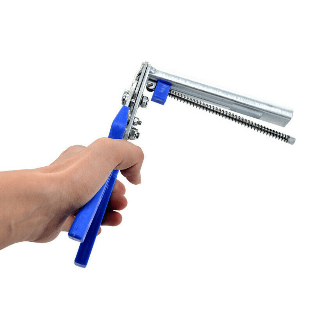 Pinza Grapadora para Alambrados y Tejidos + 600 Grapas - Muy Moderna Uruguay