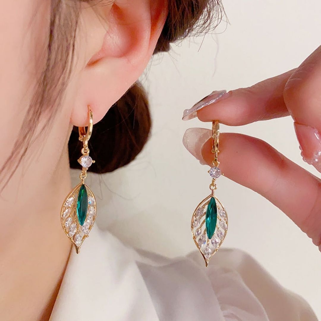Par De Aretes Hoja de Zirconia - Muy Moderna Uruguay