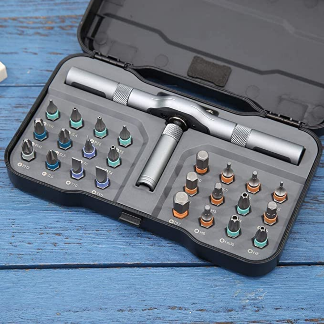 Juego De 24 Puntas Magnéticas Con Destornillador