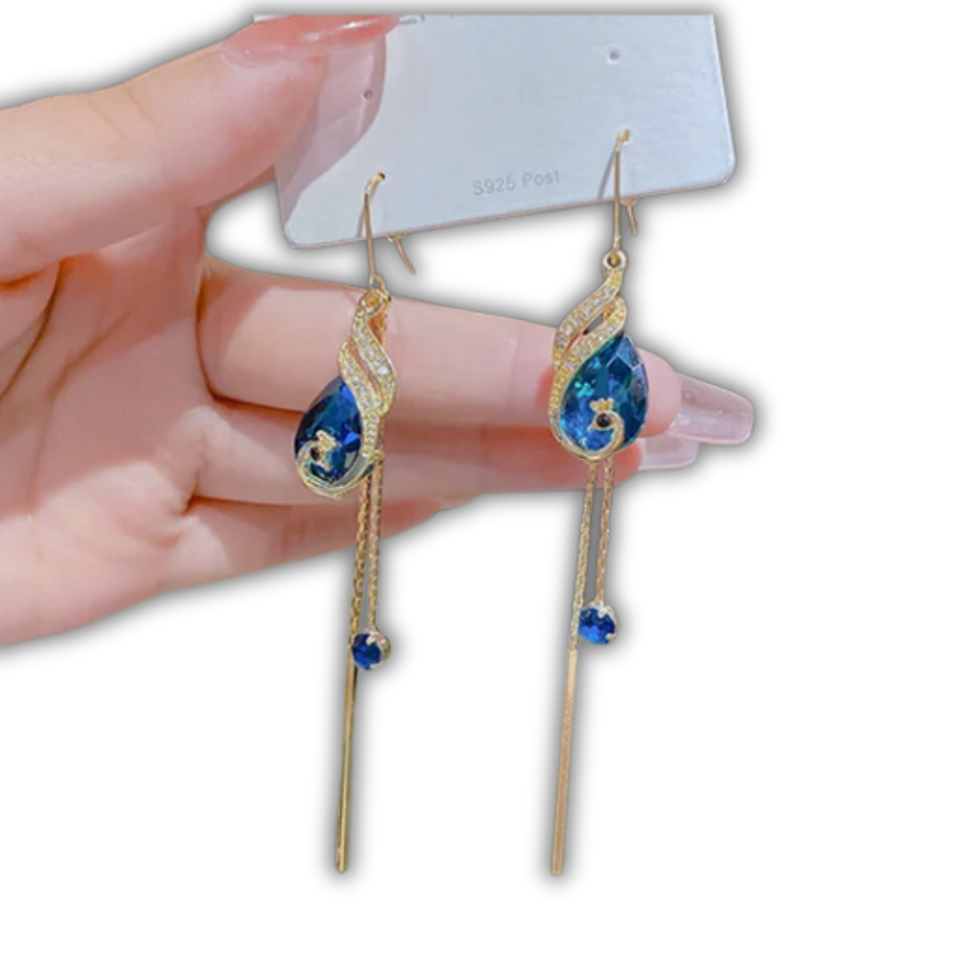 Caravanas Enchapadas En Oro 18K - Pavo Real Con Cristal Azul