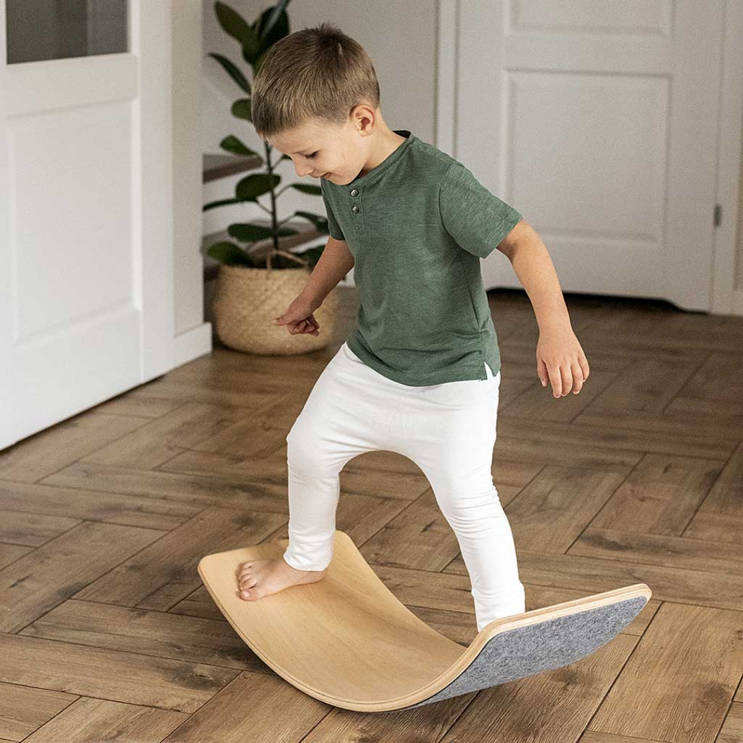 Balancín Montessori De Madera Para Niños Tabla Curva De Equilibrio