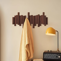 Perchero de Pared Plegable Rústico de Madera – 70 cm