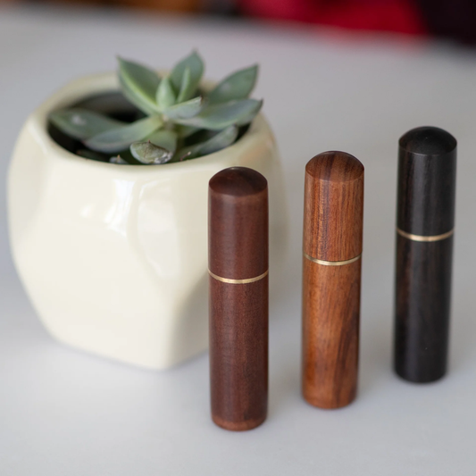 Set 30 Agujas Autoenhebrantes con Estuche de Madera